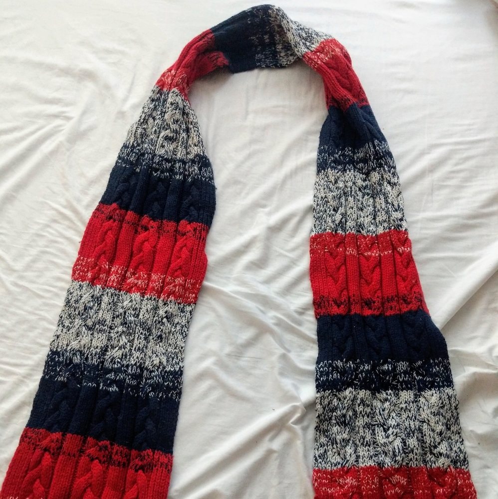 GAP winter scarf